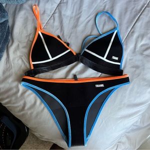 Triangl Bikini